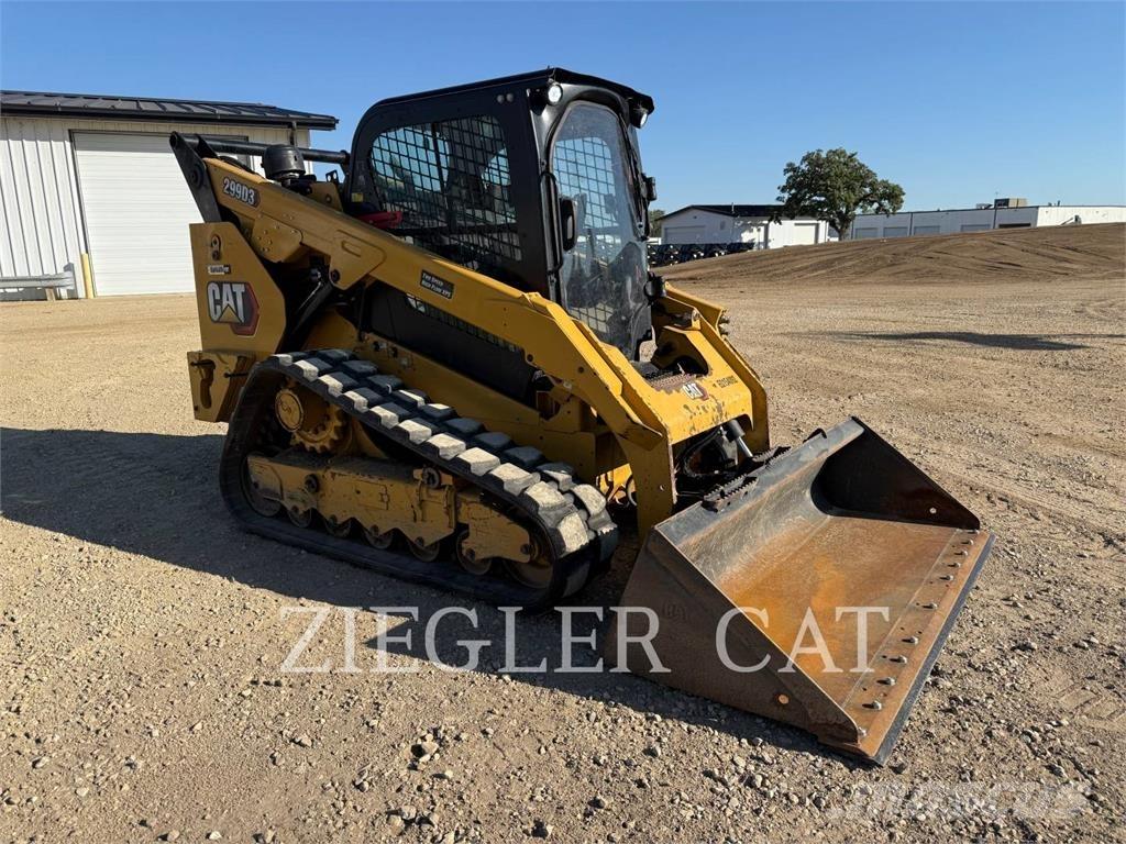 CAT 299D3 Верижен товарач