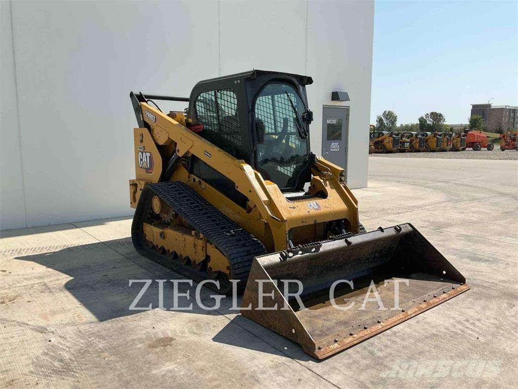 CAT 299D3 Верижен товарач