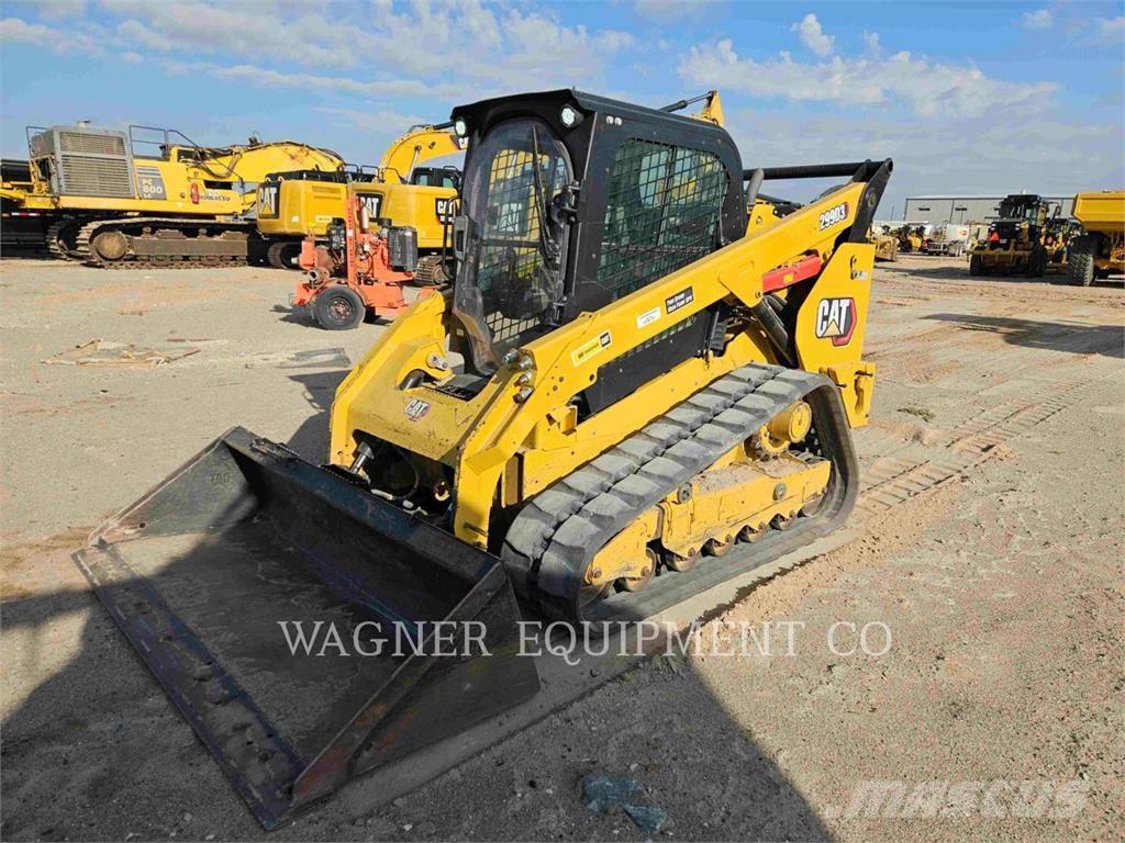 CAT 299D3 Верижен товарач