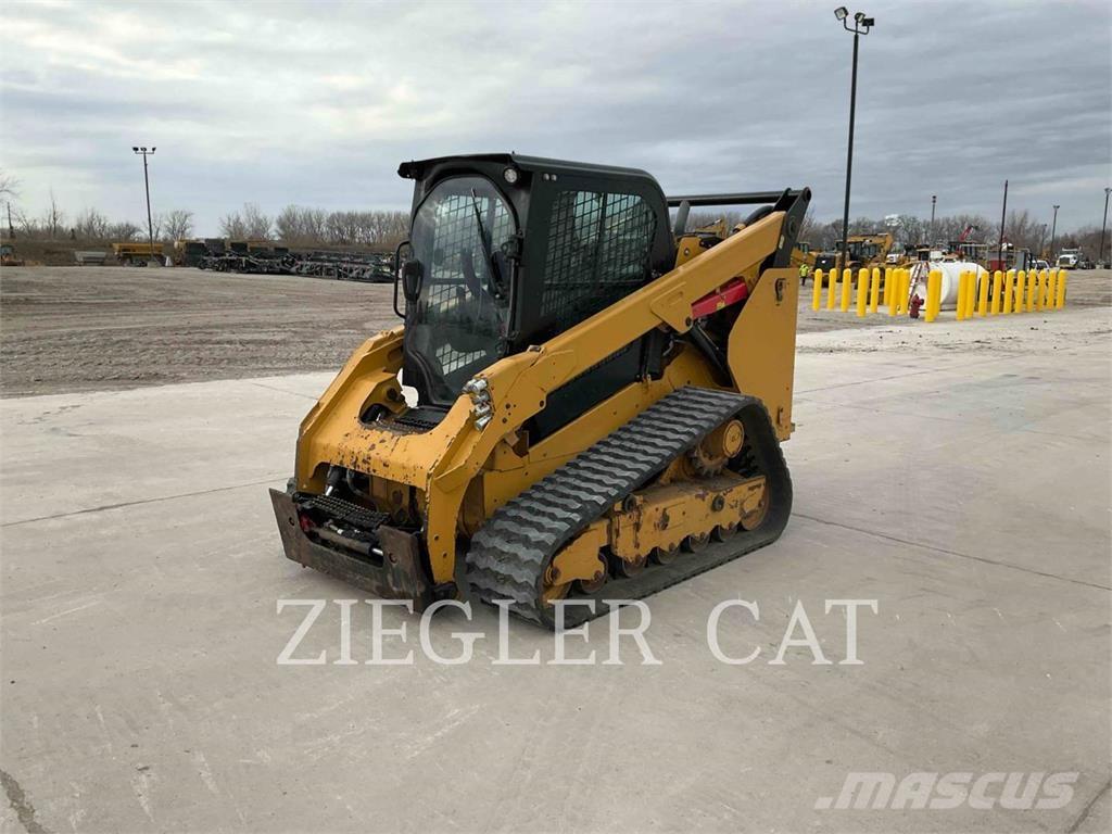 CAT 299D3 Верижен товарач