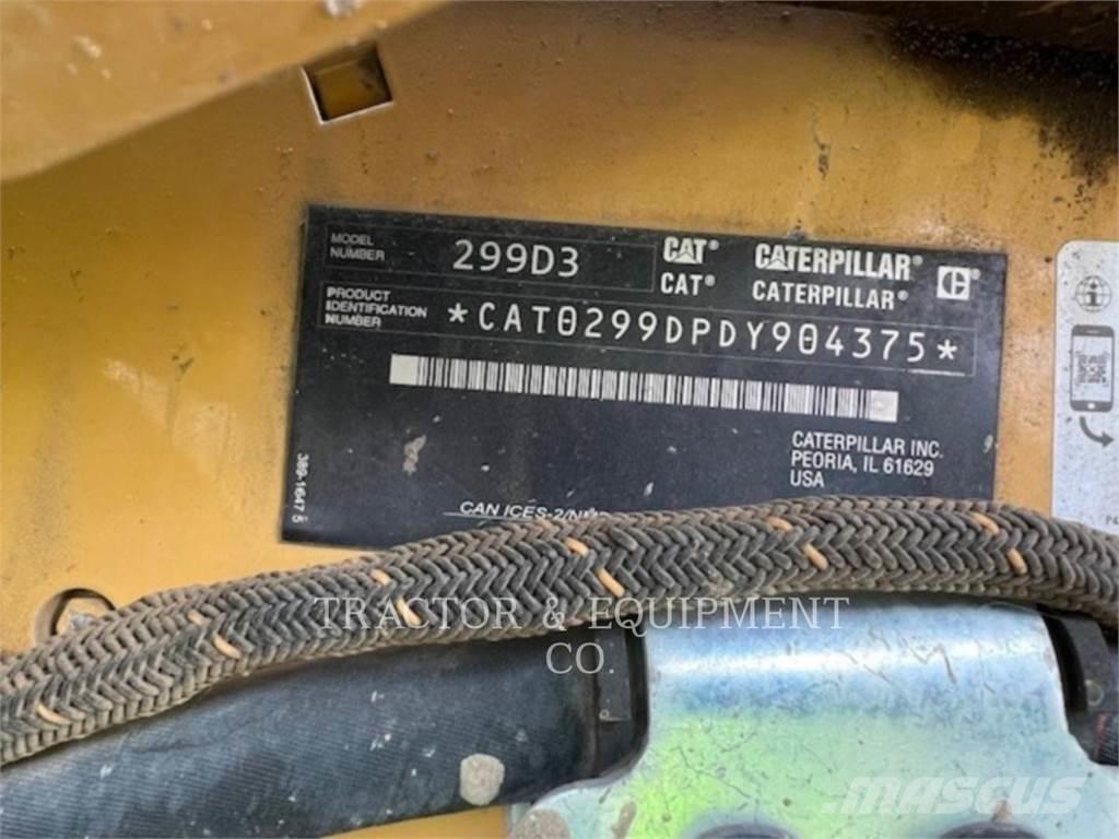 CAT 299D3 H2CB Мини товарачи
