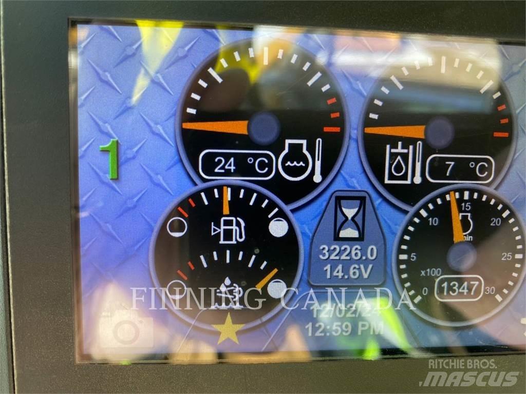 CAT 299D3 XE Верижен товарач