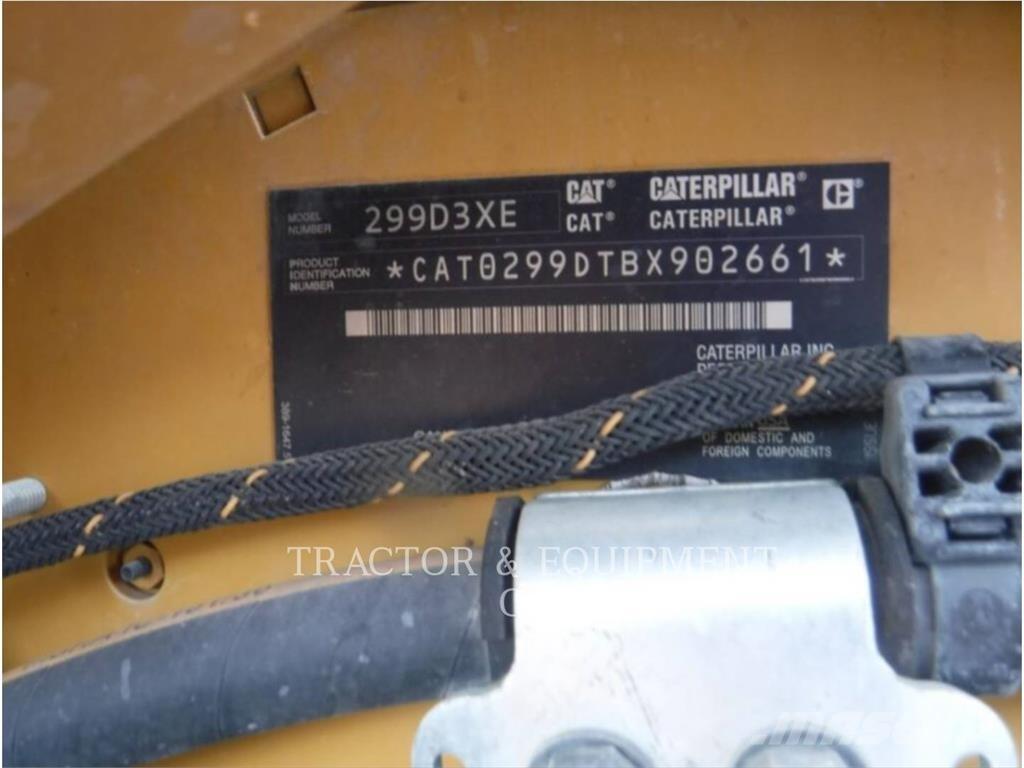CAT 299D3 XE Мини товарачи

