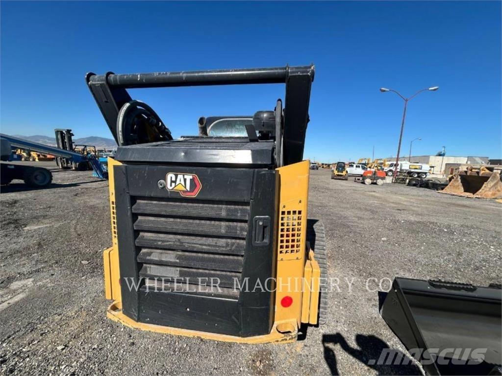 CAT 299D3 XE Верижен товарач