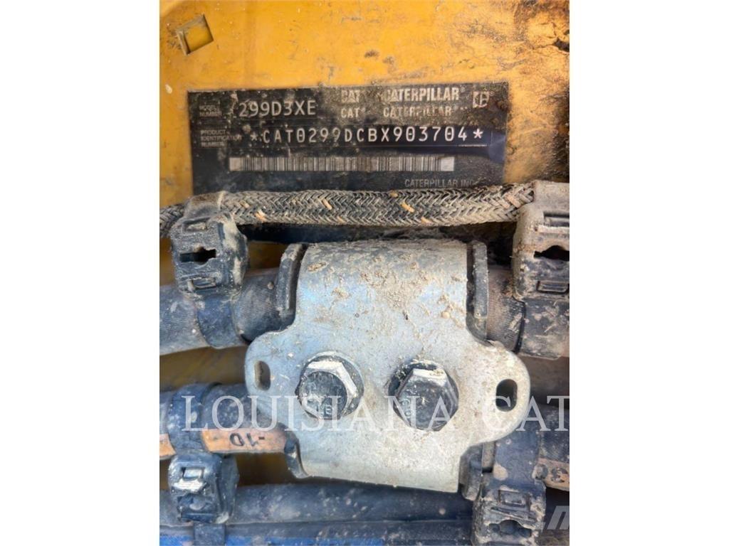 CAT 299D3 XE Мини товарачи
