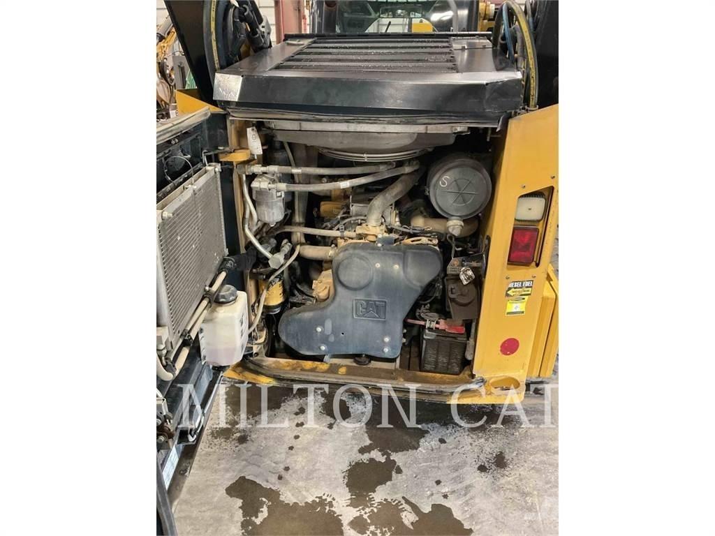 CAT 299D3 XHP Мини товарачи

