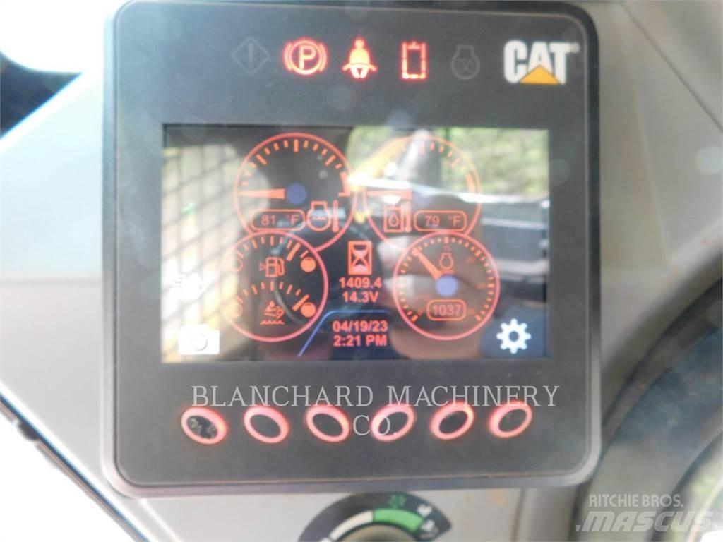 CAT 299D3XE Верижен товарач