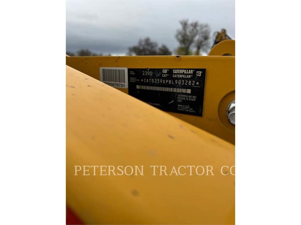 CAT 299D3XE Мини товарачи
