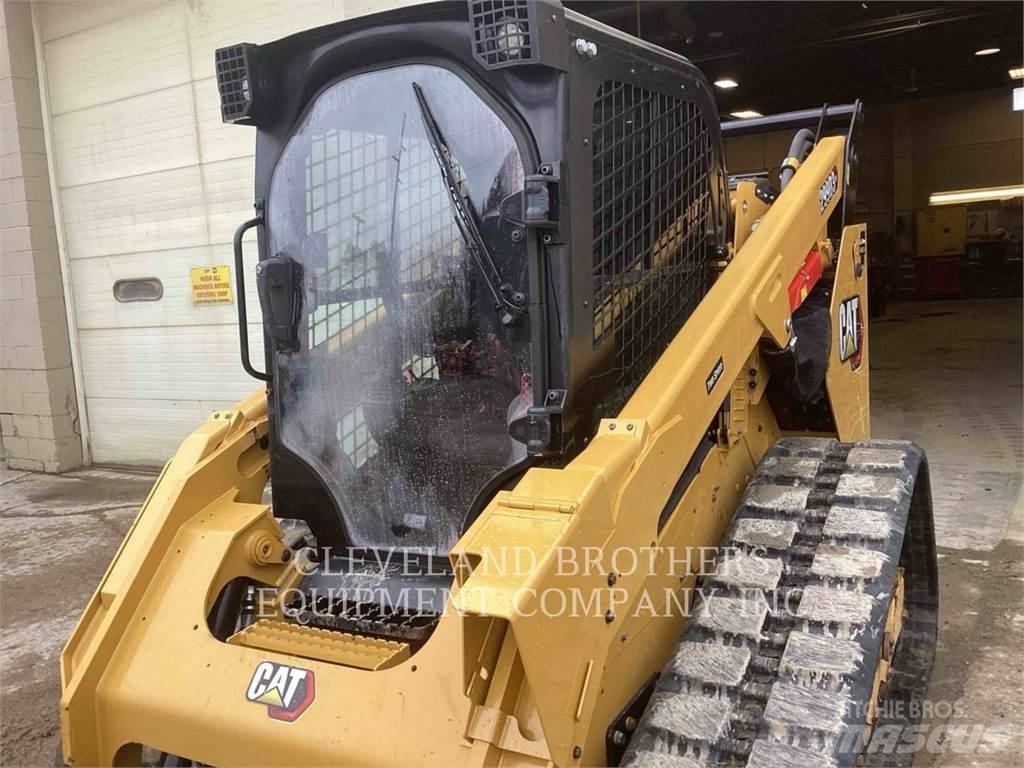 CAT 299D3XE Верижен товарач