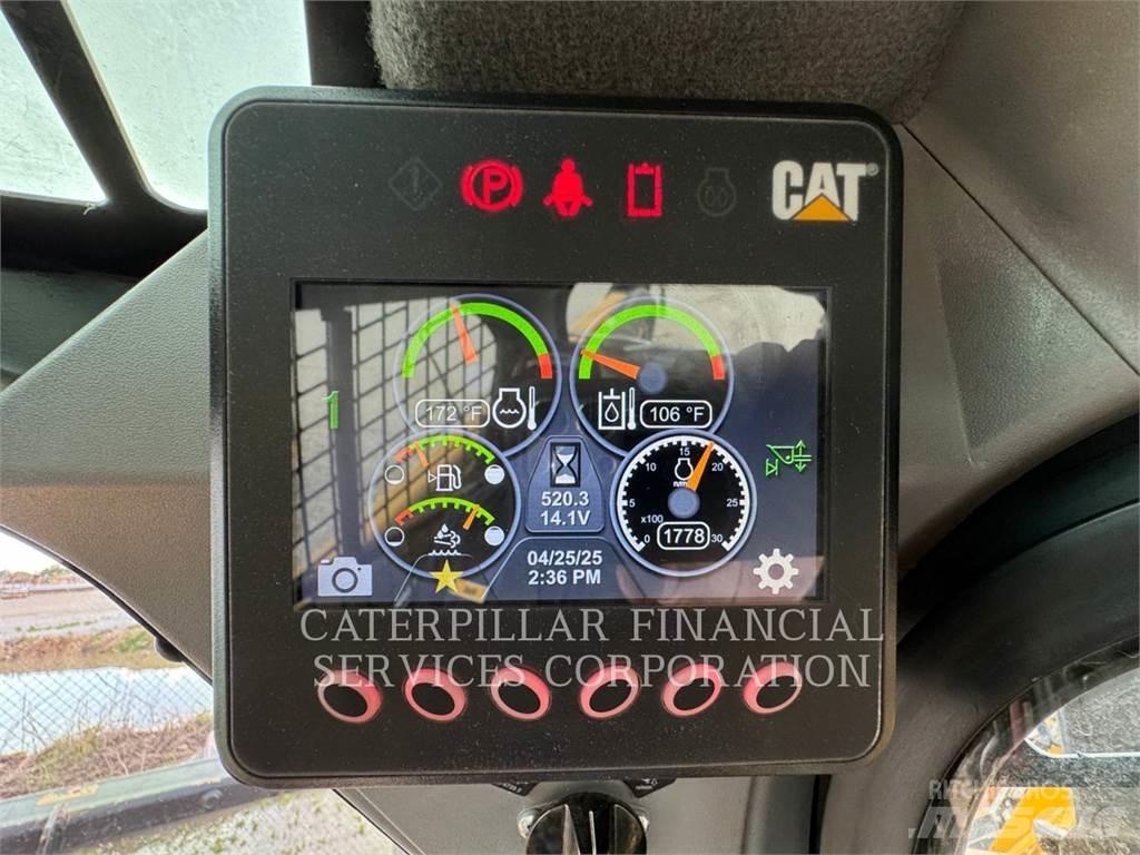 CAT 299D3XE Верижен товарач