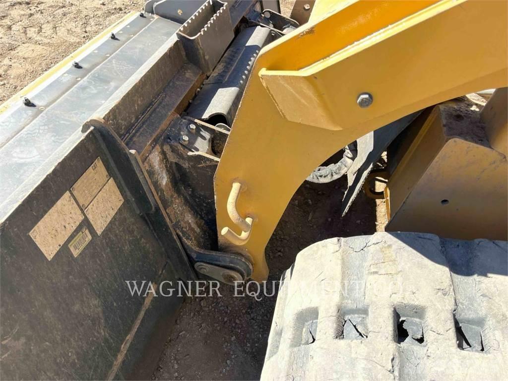CAT 299D3XE Верижен товарач