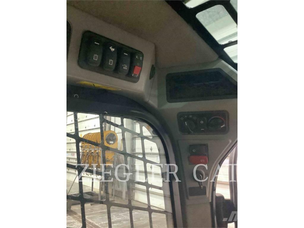 CAT 299D3XE Верижен товарач