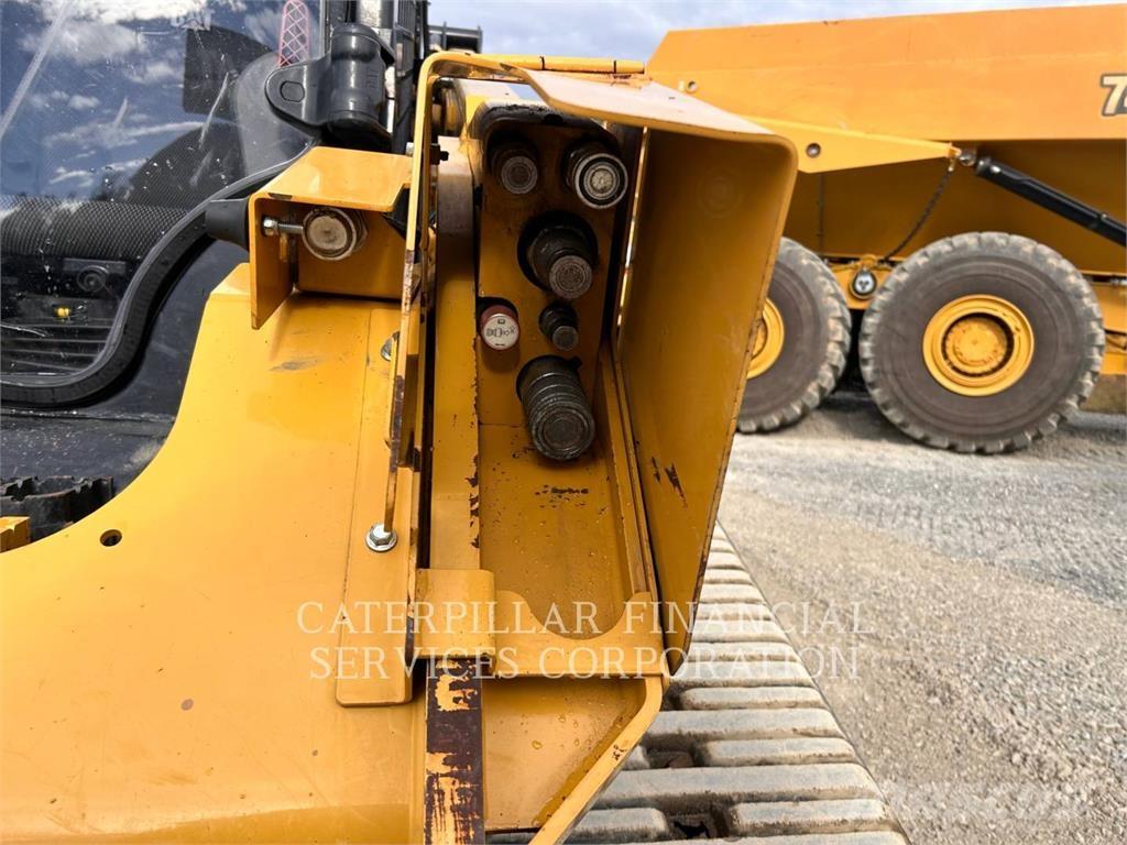 CAT 299D3XE Верижен товарач