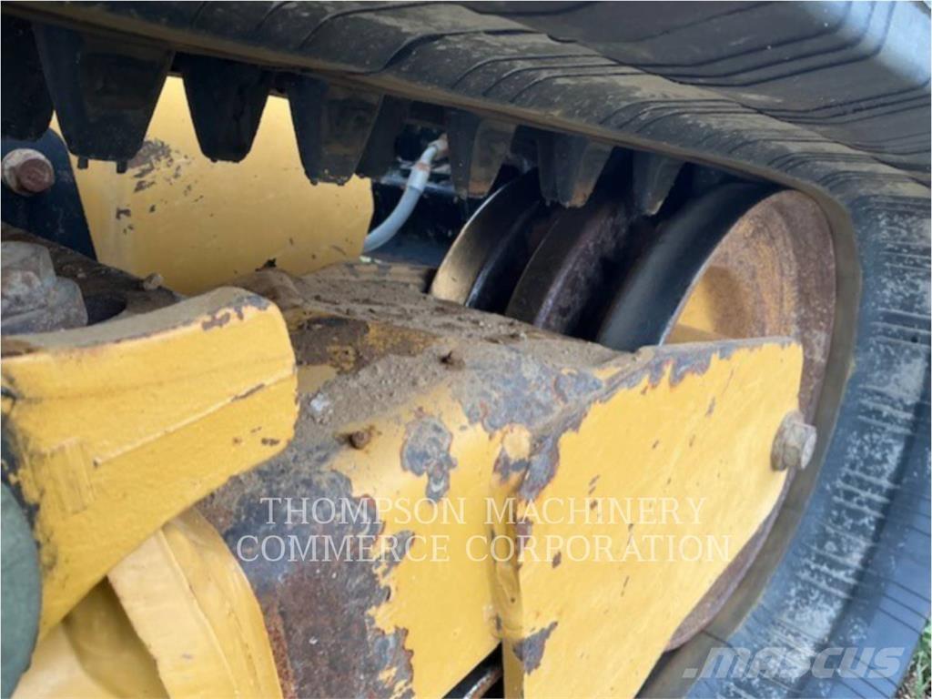 CAT 299D3XE Верижен товарач