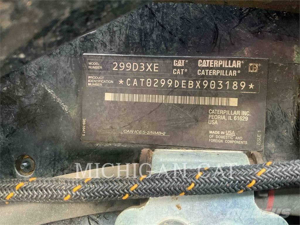 CAT 299D3XE D1AQBR Мини товарачи
