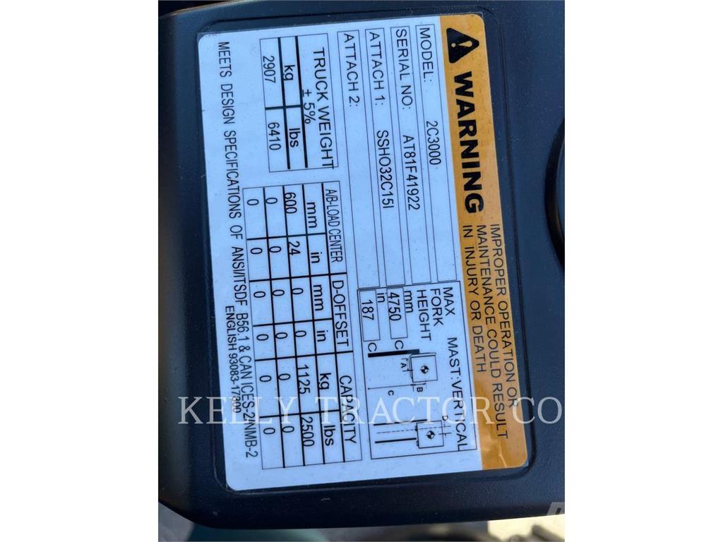 CAT 2C3000 Вилични кари-повдигачи - други