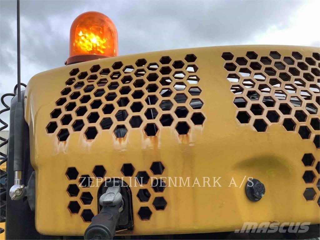 CAT 301.605 Верижен екскаватор