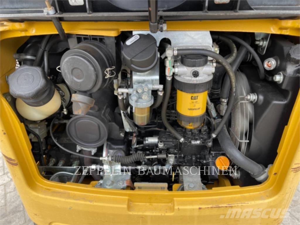 CAT 301.7D Верижен екскаватор