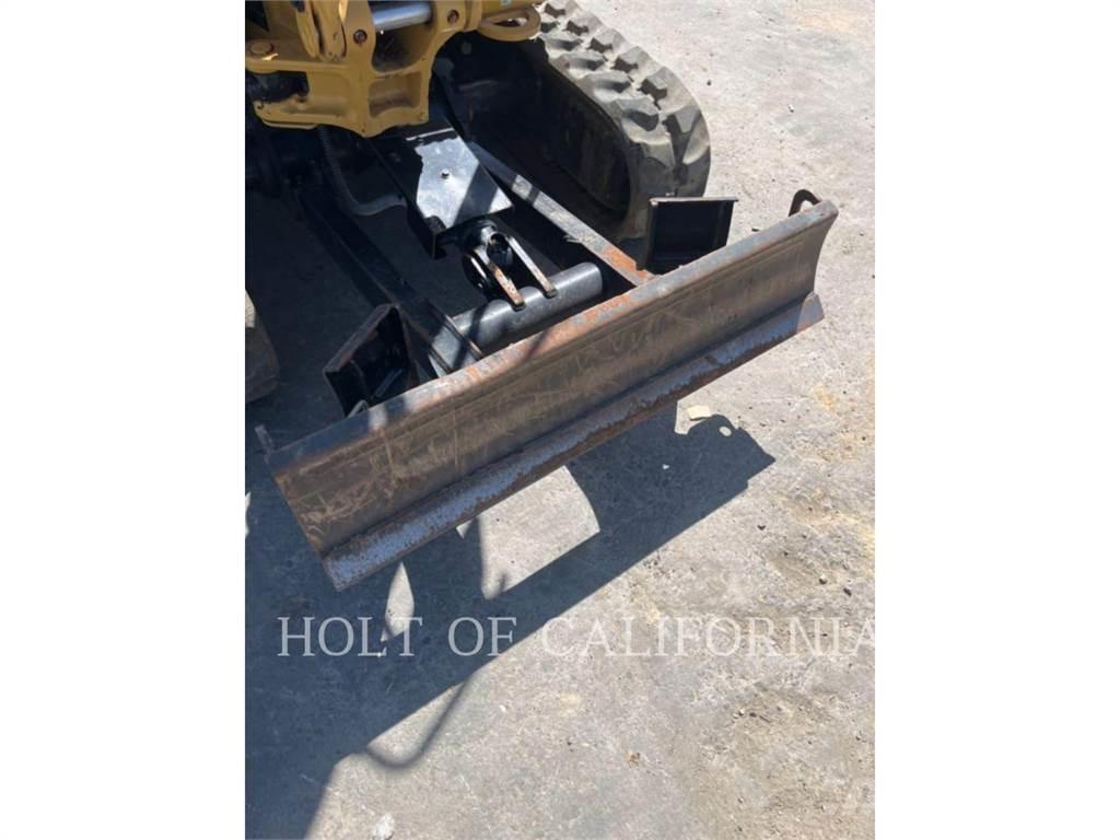 CAT 301.8 Верижен екскаватор