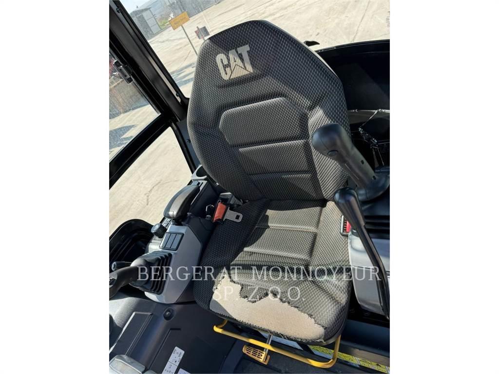 CAT 301.8 Верижен екскаватор