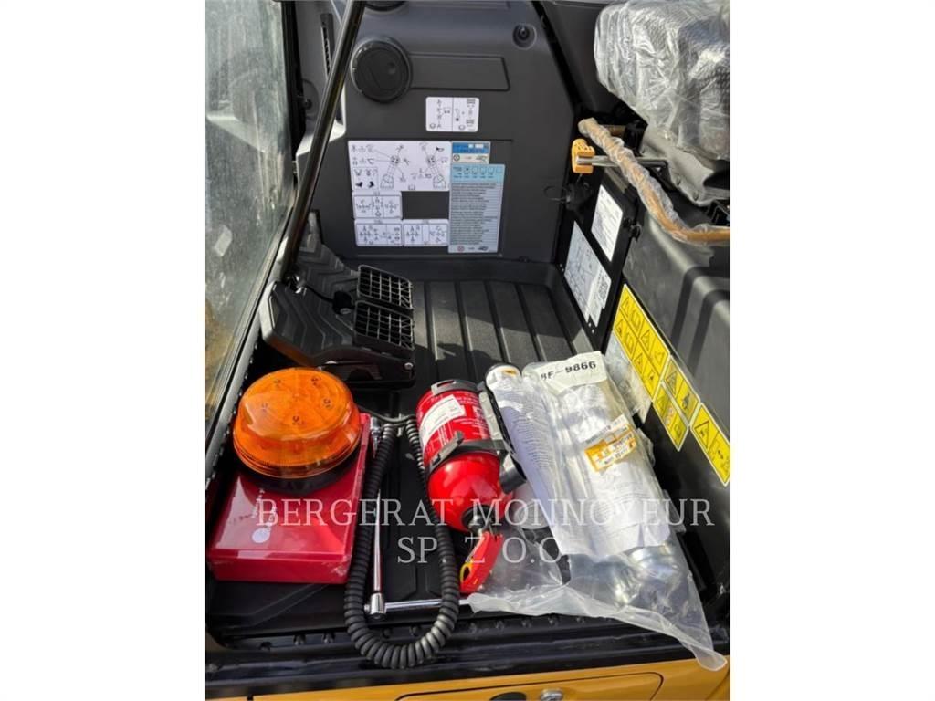 CAT 301.8 Верижен екскаватор