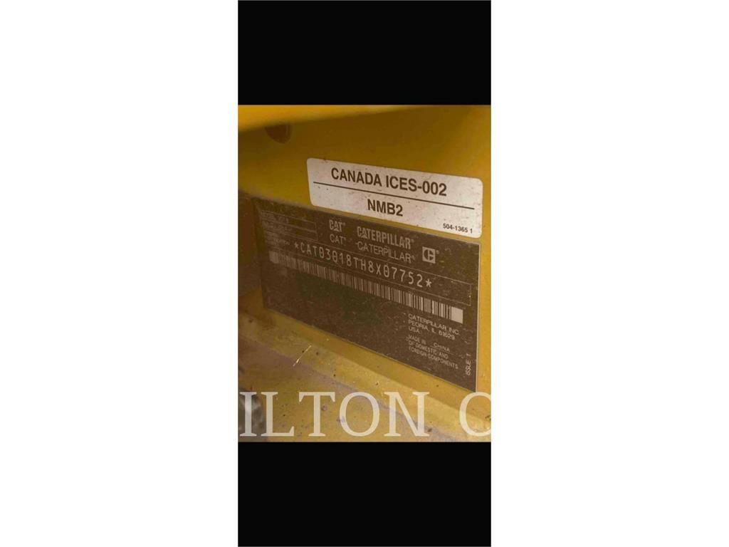 CAT 301.8 Верижен екскаватор