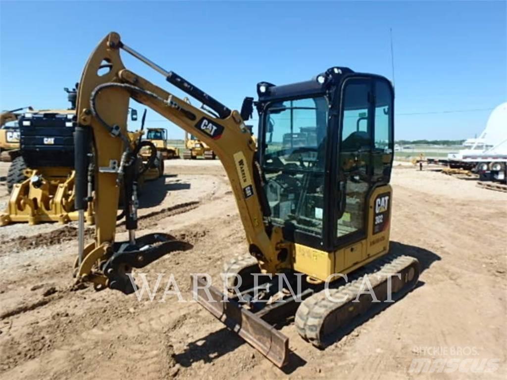 CAT 302 Верижен екскаватор