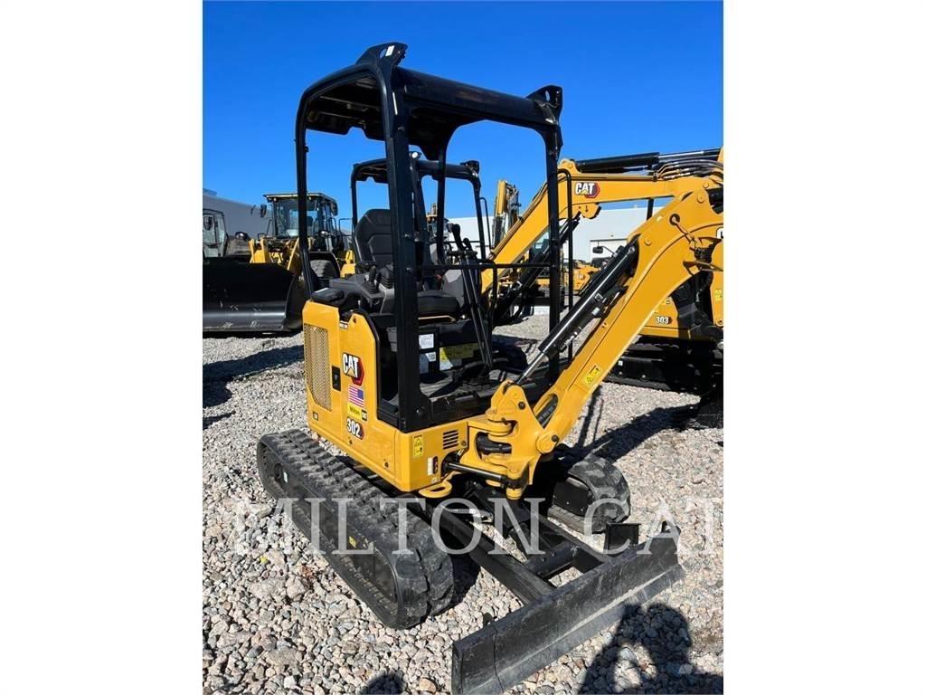 CAT 302 Верижен екскаватор