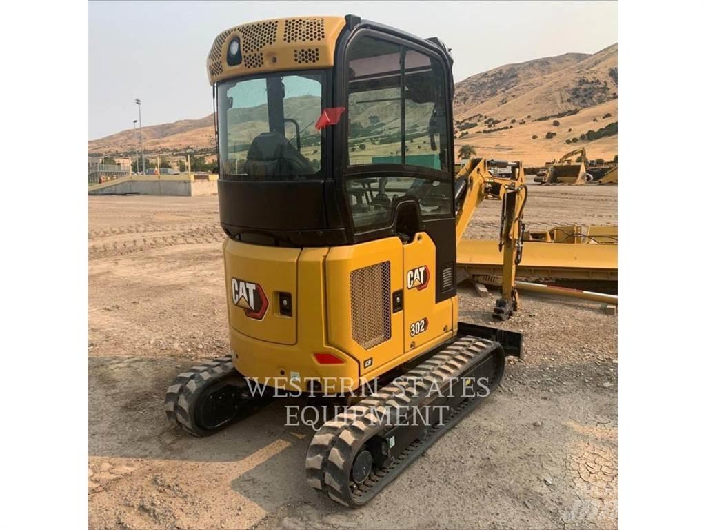 CAT 302 Верижен екскаватор
