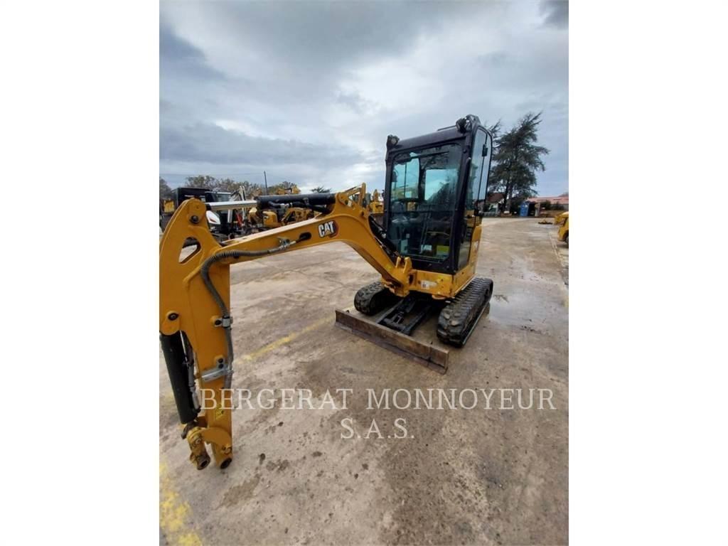 CAT 302 Верижен екскаватор