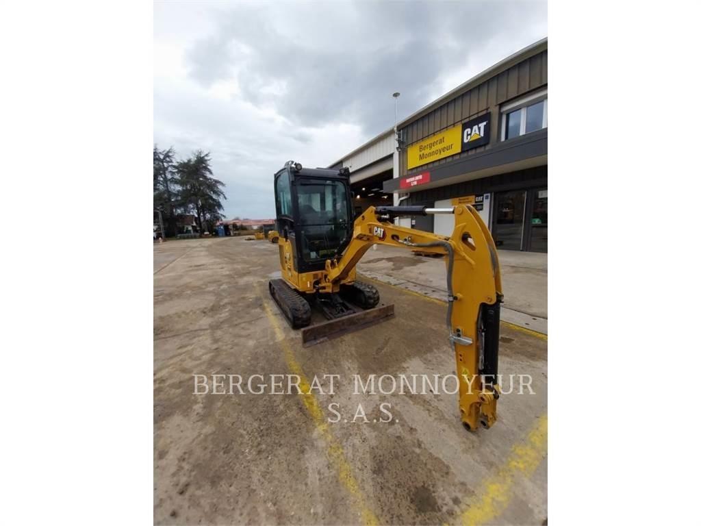 CAT 302 Верижен екскаватор