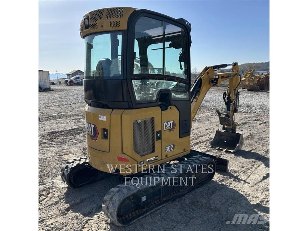 CAT 302 Верижен екскаватор