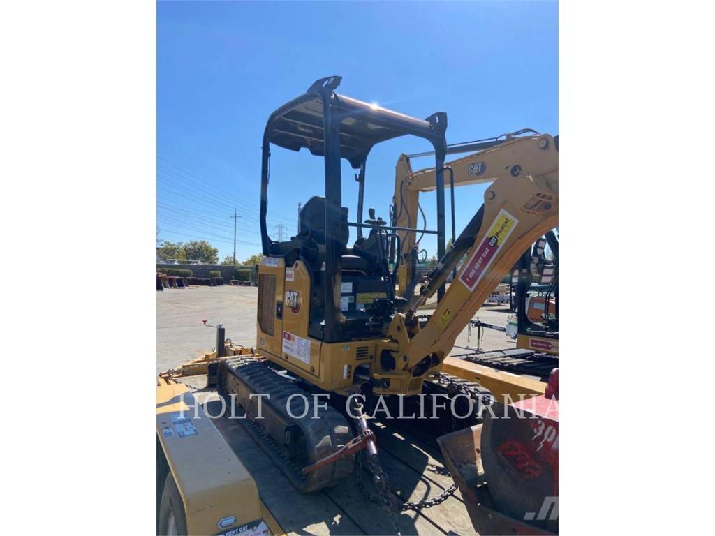 CAT 302 Верижен екскаватор