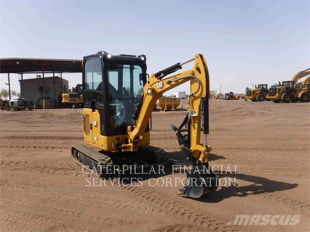CAT 302-05CR Верижен екскаватор