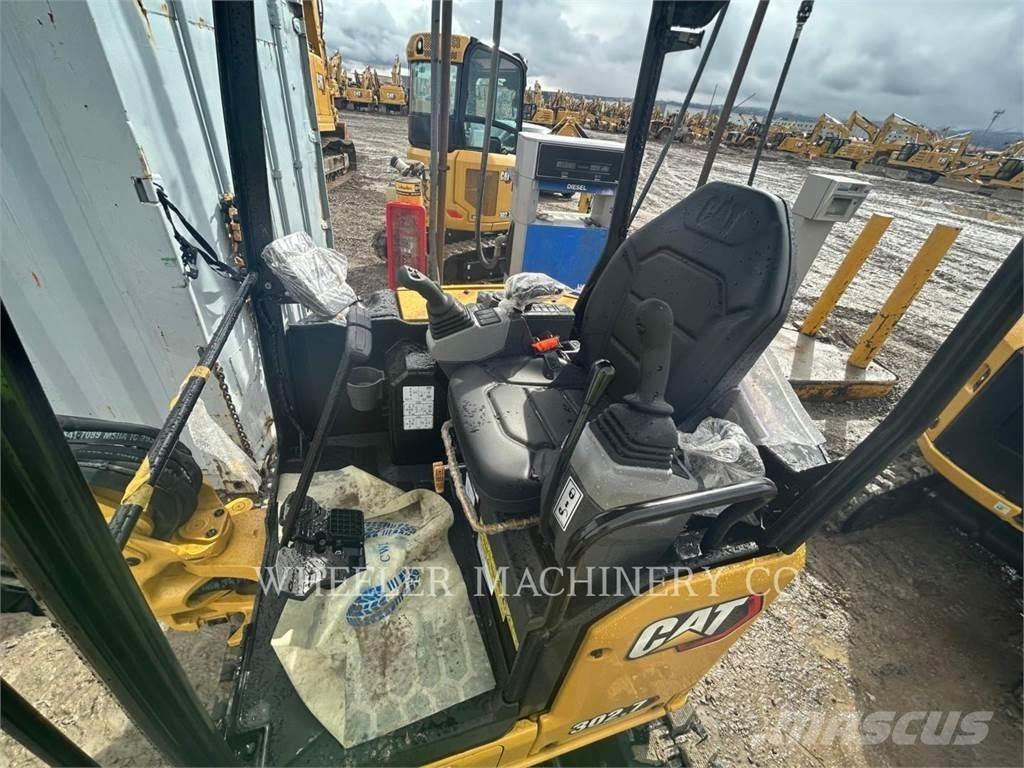 CAT 302.7 C1 Верижен екскаватор