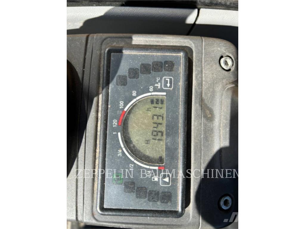 CAT 302.7D Верижен екскаватор