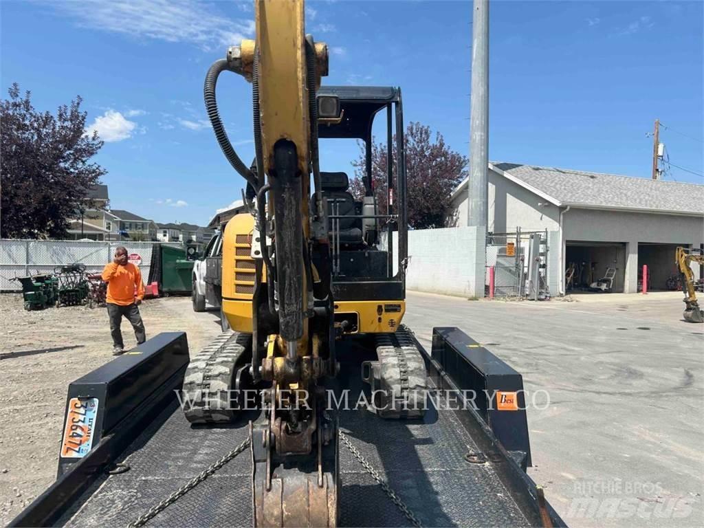 CAT 302.7DC1TH Верижен екскаватор
