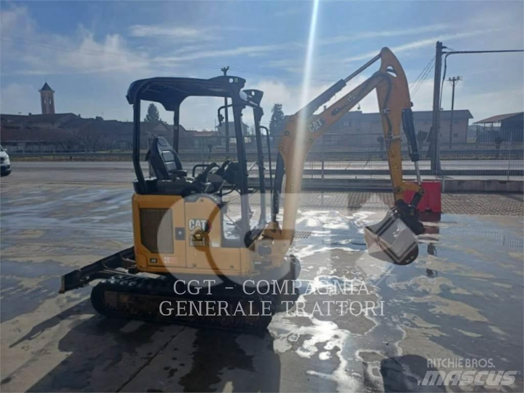 CAT 302 CR Верижен екскаватор