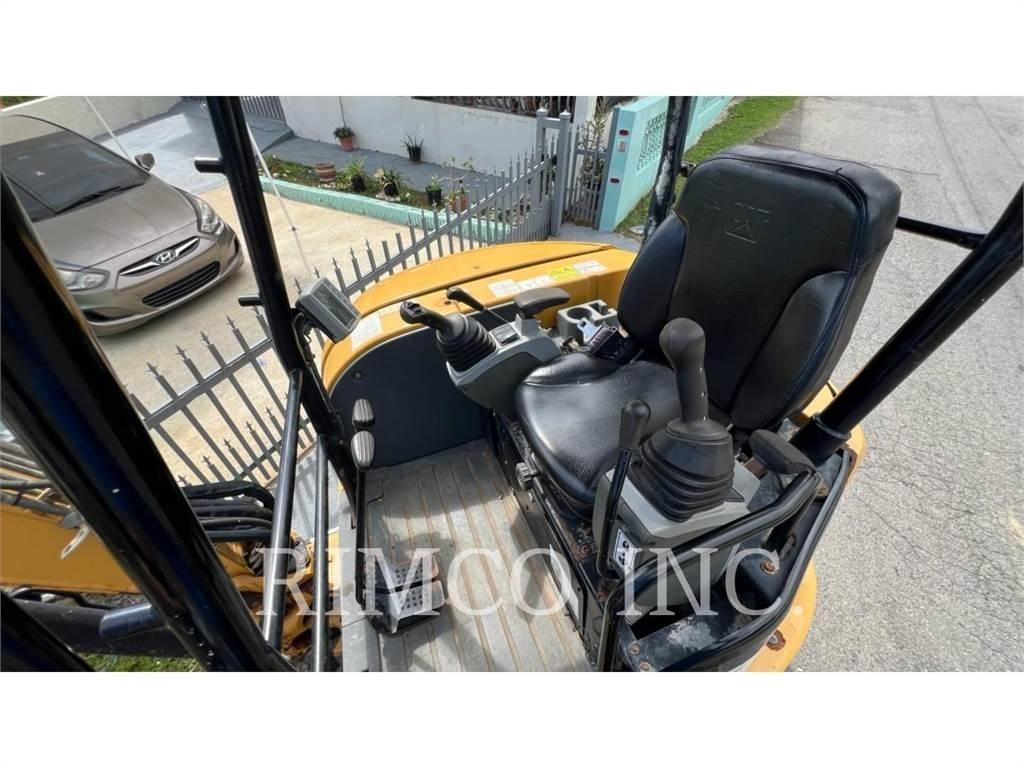 CAT 303.5 Мини екскаватори < 7 т