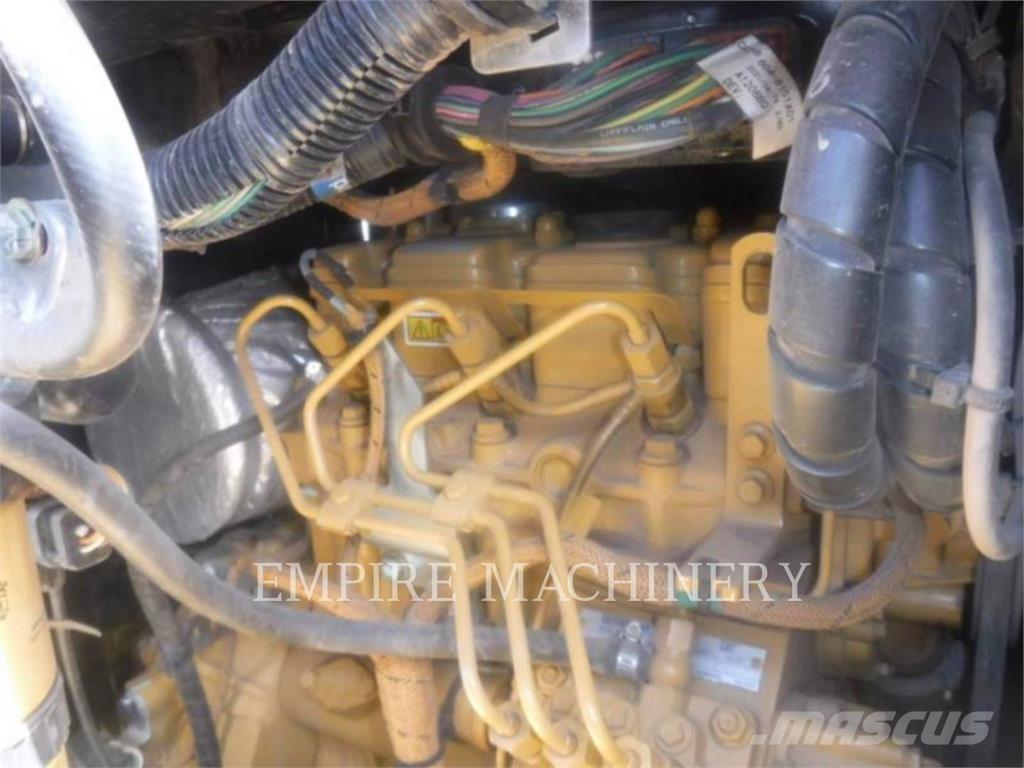 CAT 303.5 Верижен екскаватор