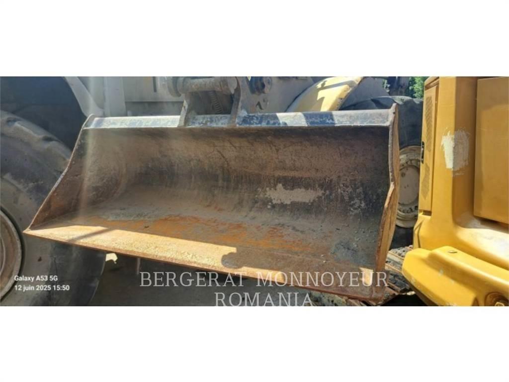 CAT 303.5E2CR Верижен екскаватор