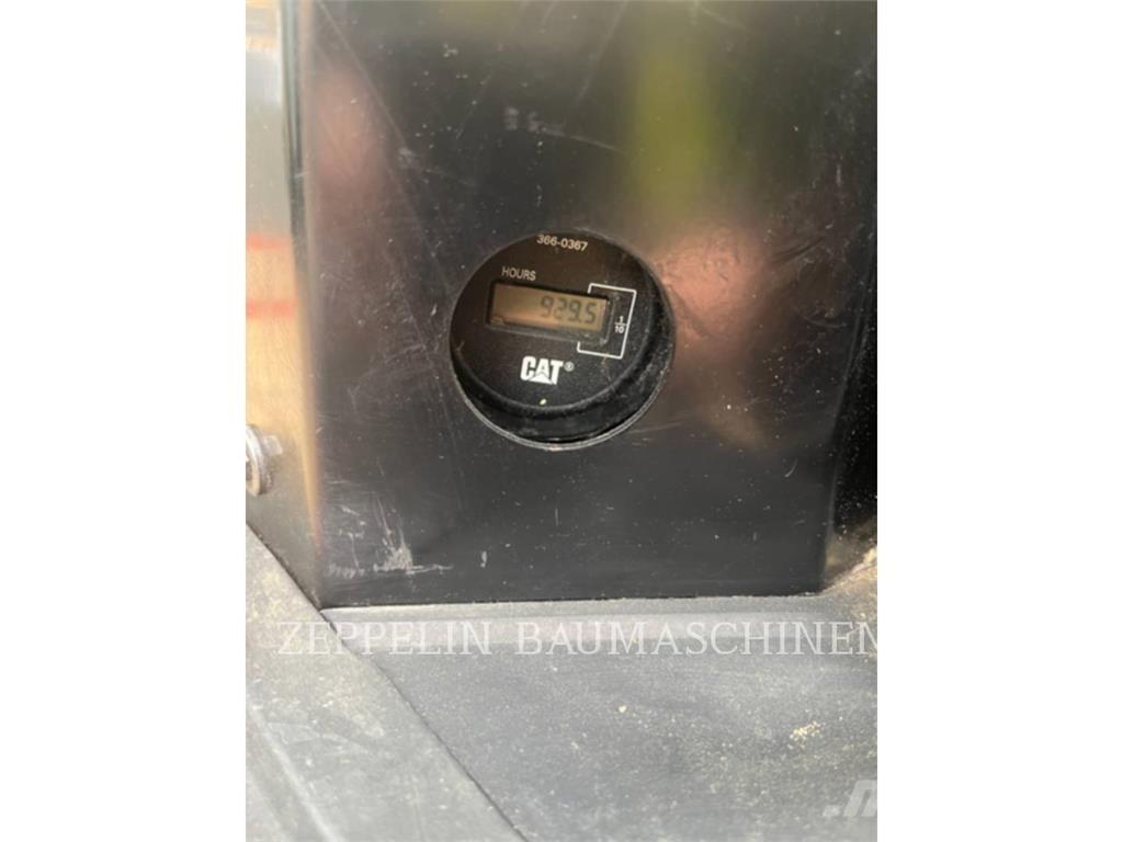 CAT 303.5ECR Верижен екскаватор