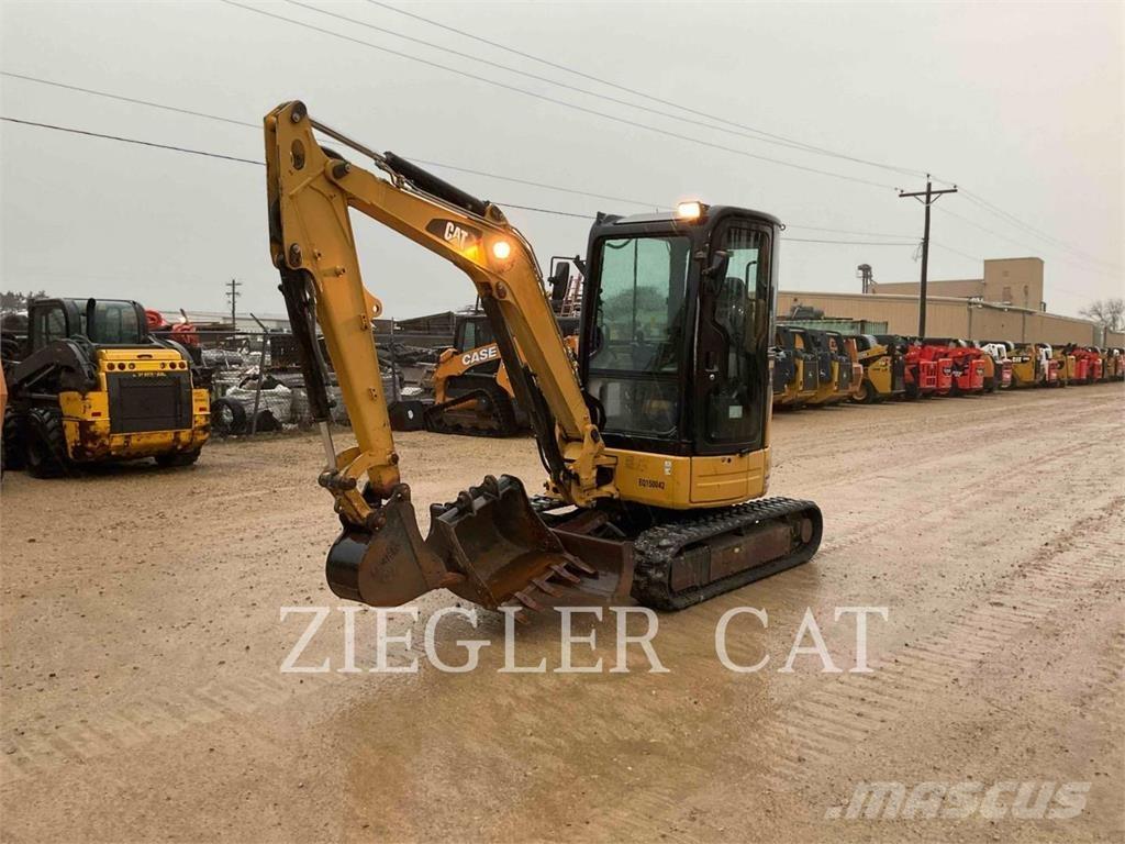CAT 303C Верижен екскаватор