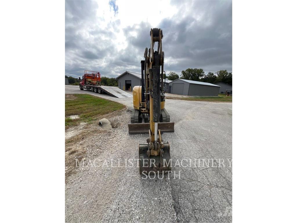 CAT 303ECR Верижен екскаватор