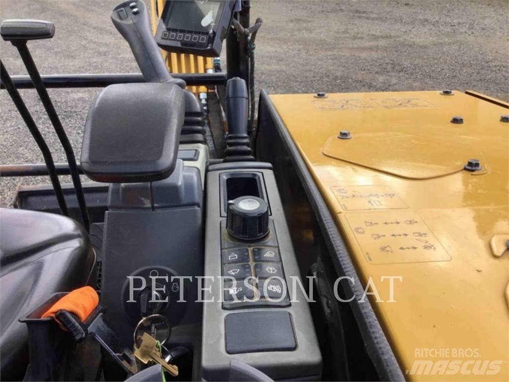 CAT 304 Верижен екскаватор