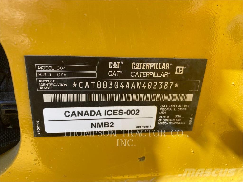 CAT 304 Верижен екскаватор