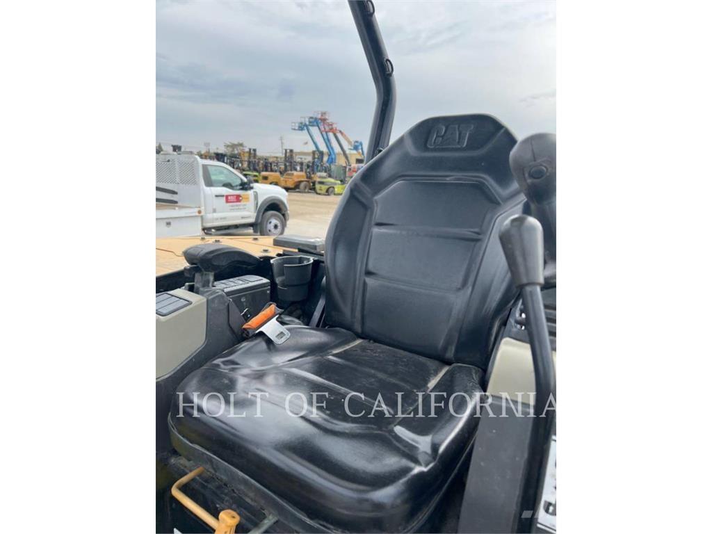 CAT 305 Верижен екскаватор