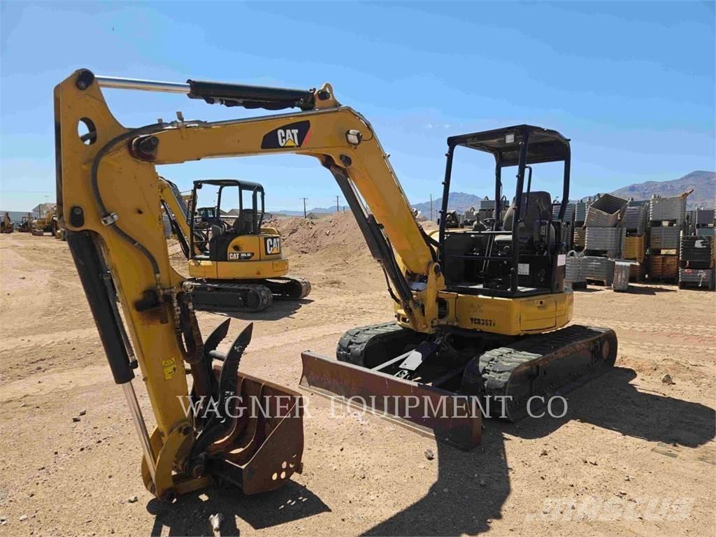 CAT 305.5E2 TB Верижен екскаватор
