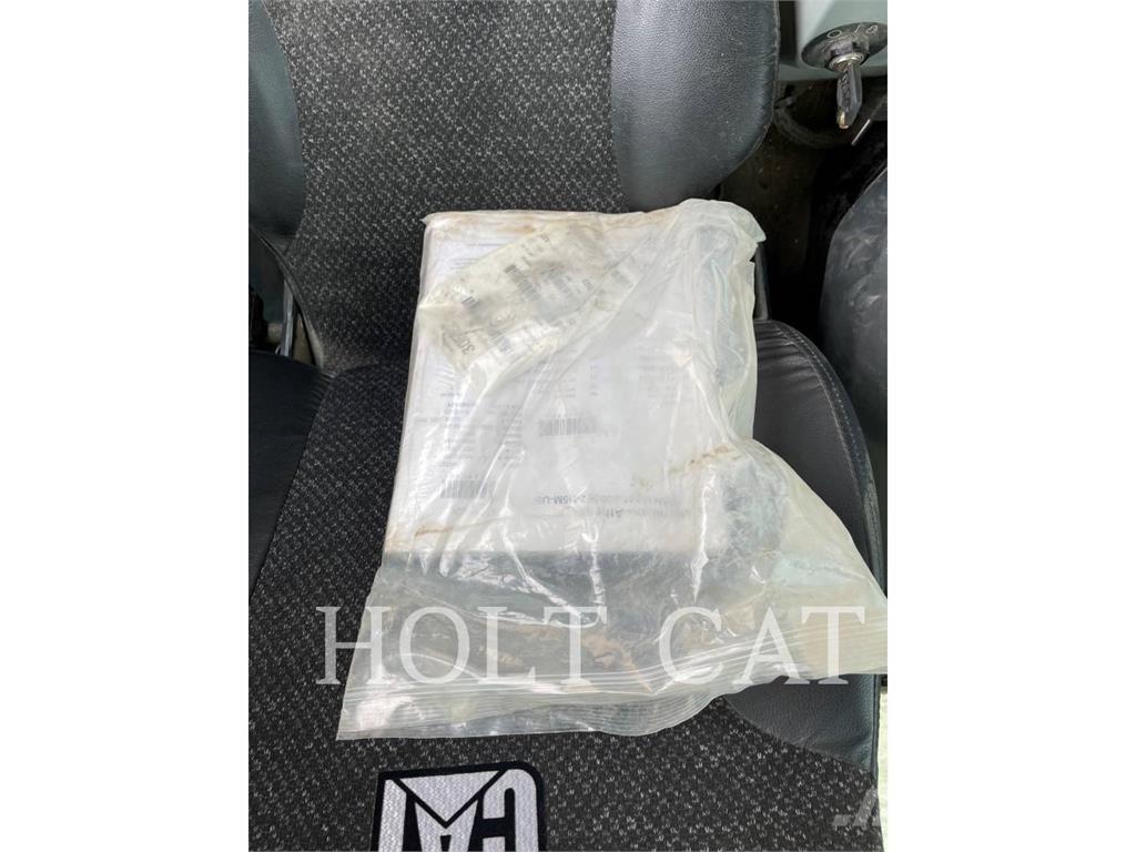 CAT 305E2CR Верижен екскаватор