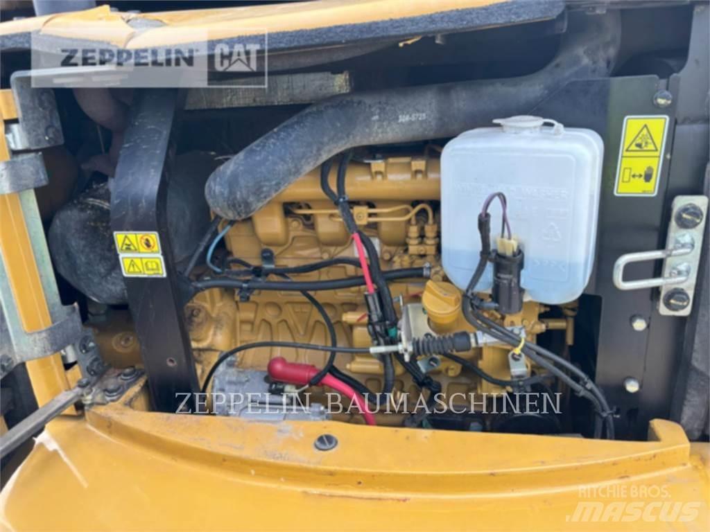 CAT 305ECR Верижен екскаватор